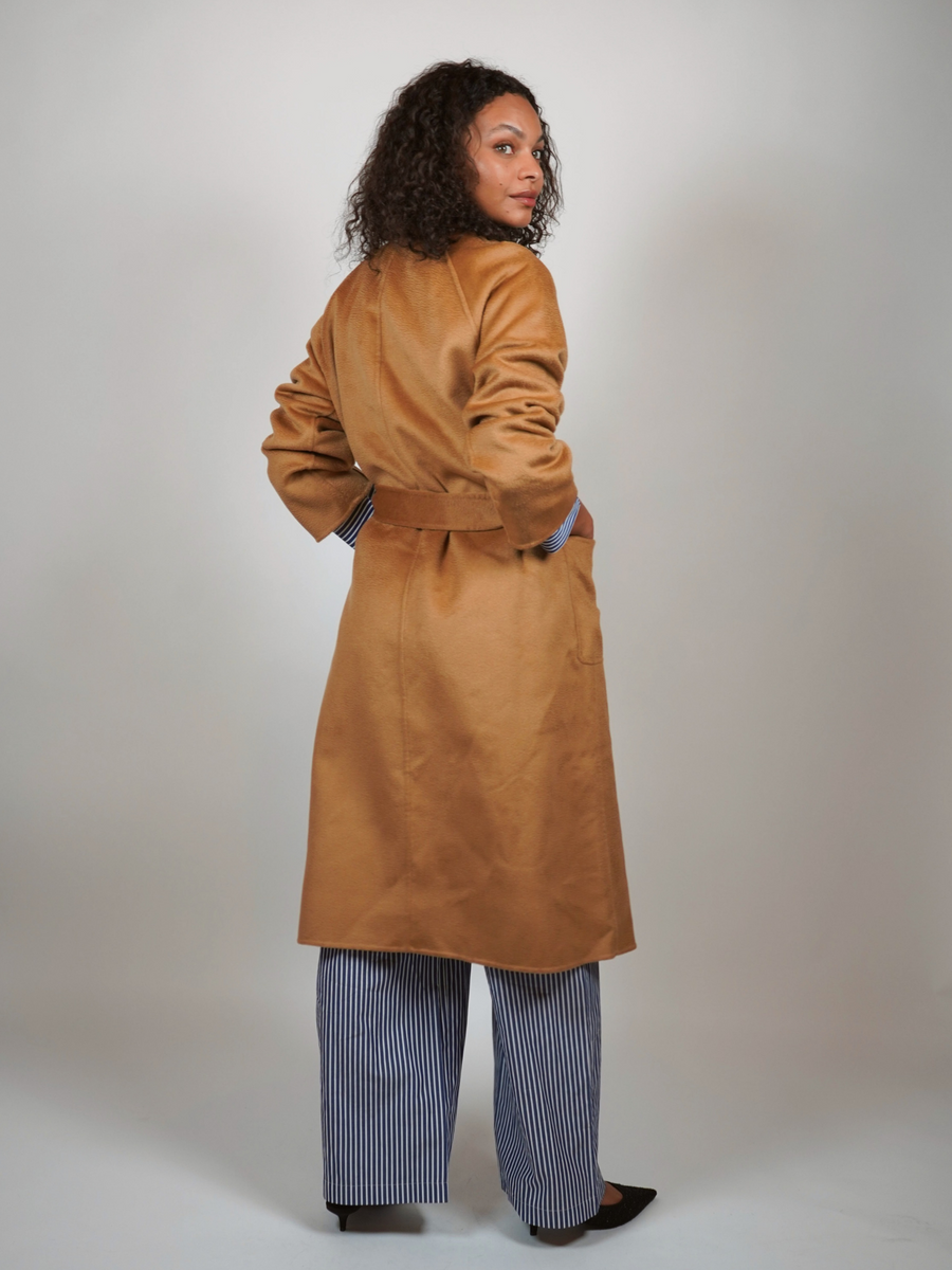 Alexa wool coat with outlet hood and removable fur